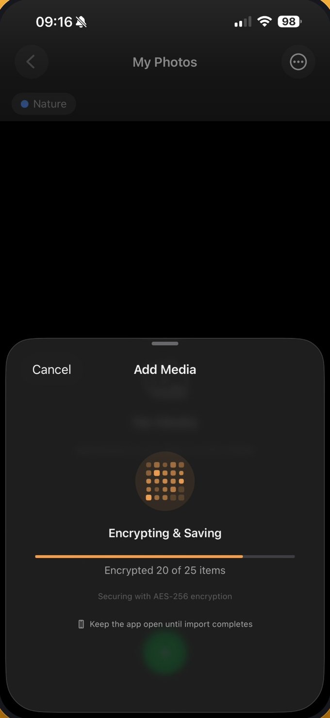 Obscura Photo Vault encrypting imported photos with AES-256 on the device